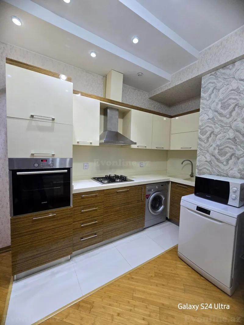 Kirayə verilir 3 otaqlı Mənzil Yeni tikili 100 m² Xətai m. - şəkil 8