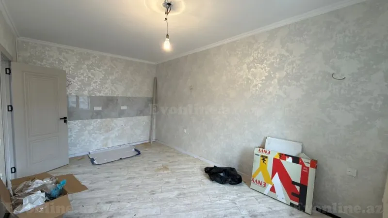 Satılır 2 otaqlı Mənzil Köhnə tikili 40 m² Suraxanı r.