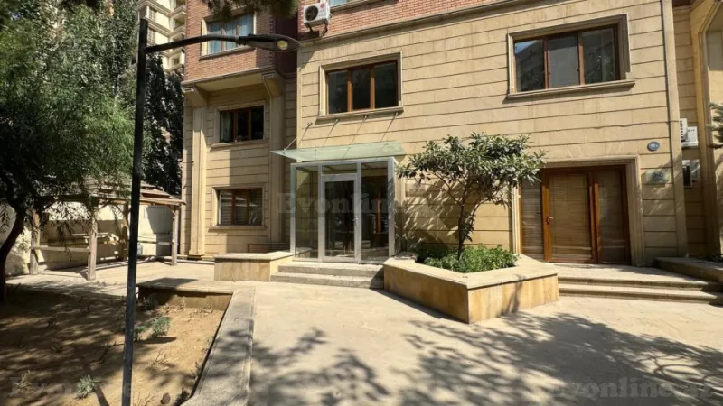 Kirayə verilir Ofis 320 m² Gənclik m. - şəkil 14