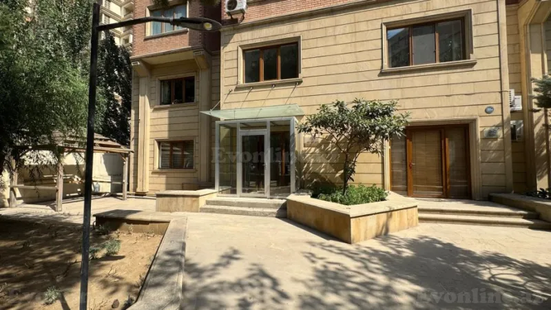 Kirayə verilir Ofis 320 m² Gənclik m. - şəkil 15