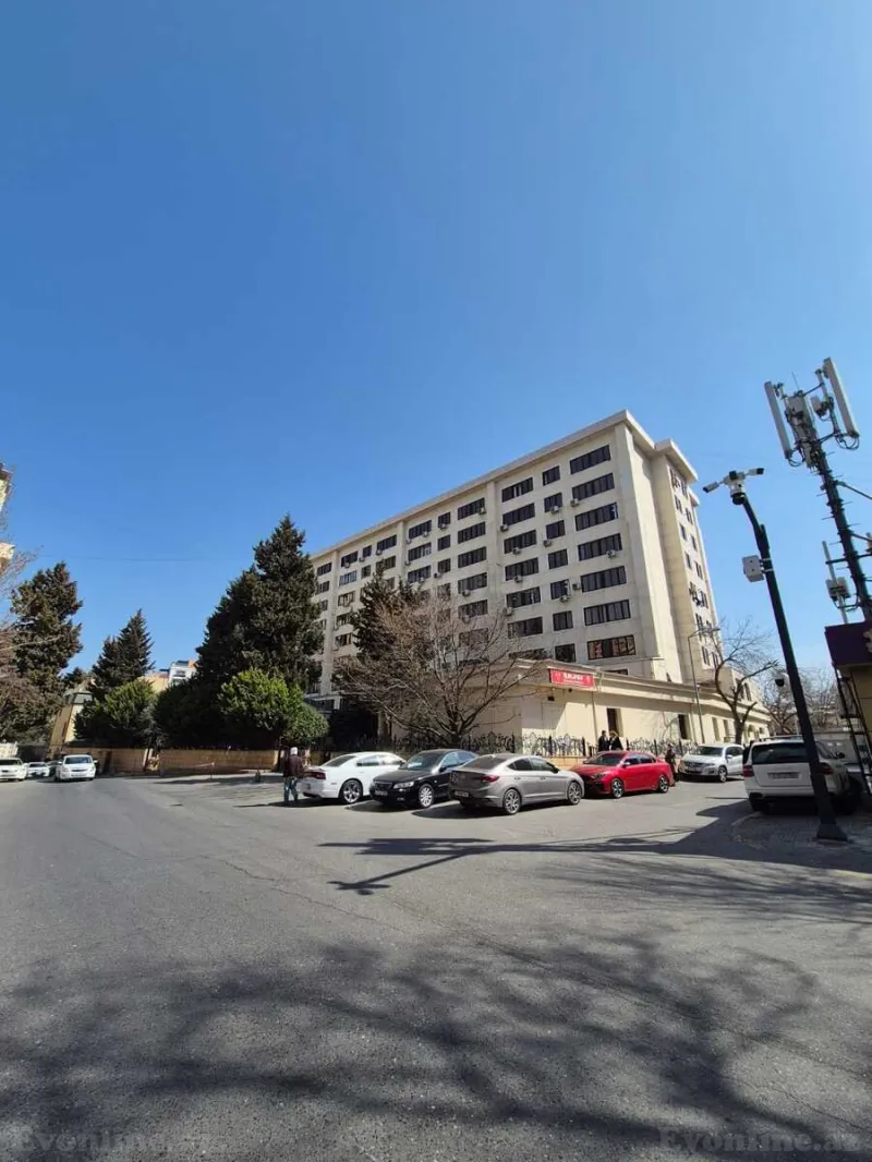 Satılır 2 otaqlı Mənzil Yeni tikili 85 m² 28 May m.