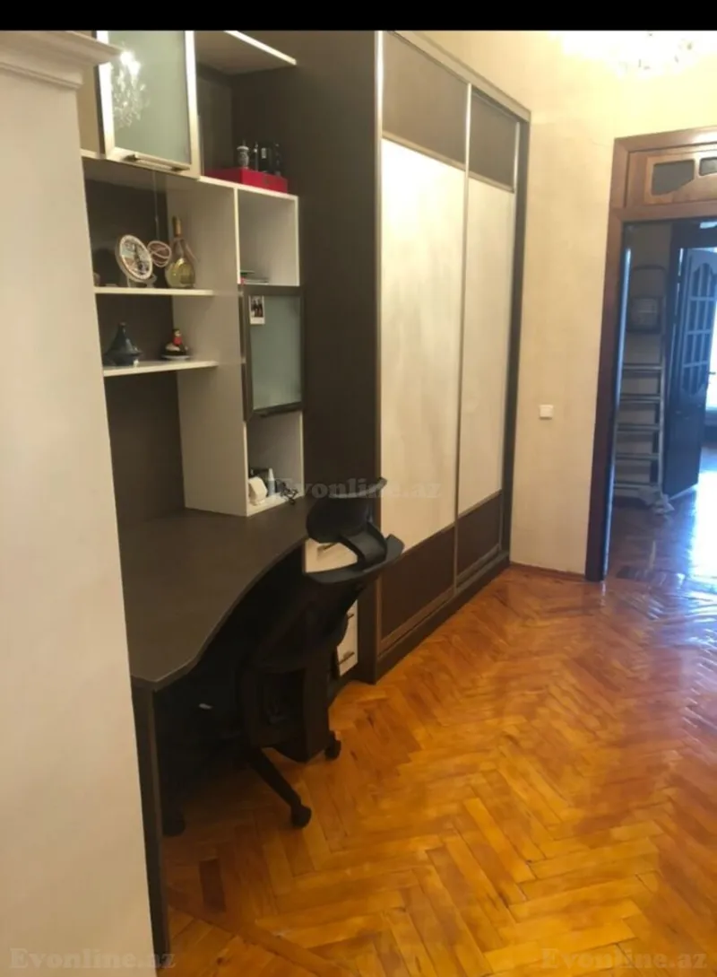 Satılır 3 otaqlı Mənzil Köhnə tikili 98 m² Elmlər Akademiyası m. - şəkil 8