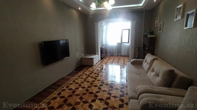 Satılır 4 otaqlı Mənzil Köhnə tikili 110 m² Xalqlar Dostluğu m. - şəkil 11