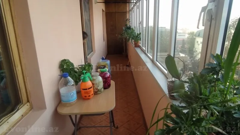 Satılır 4 otaqlı Mənzil Köhnə tikili 110 m² Xalqlar Dostluğu m. - şəkil 15