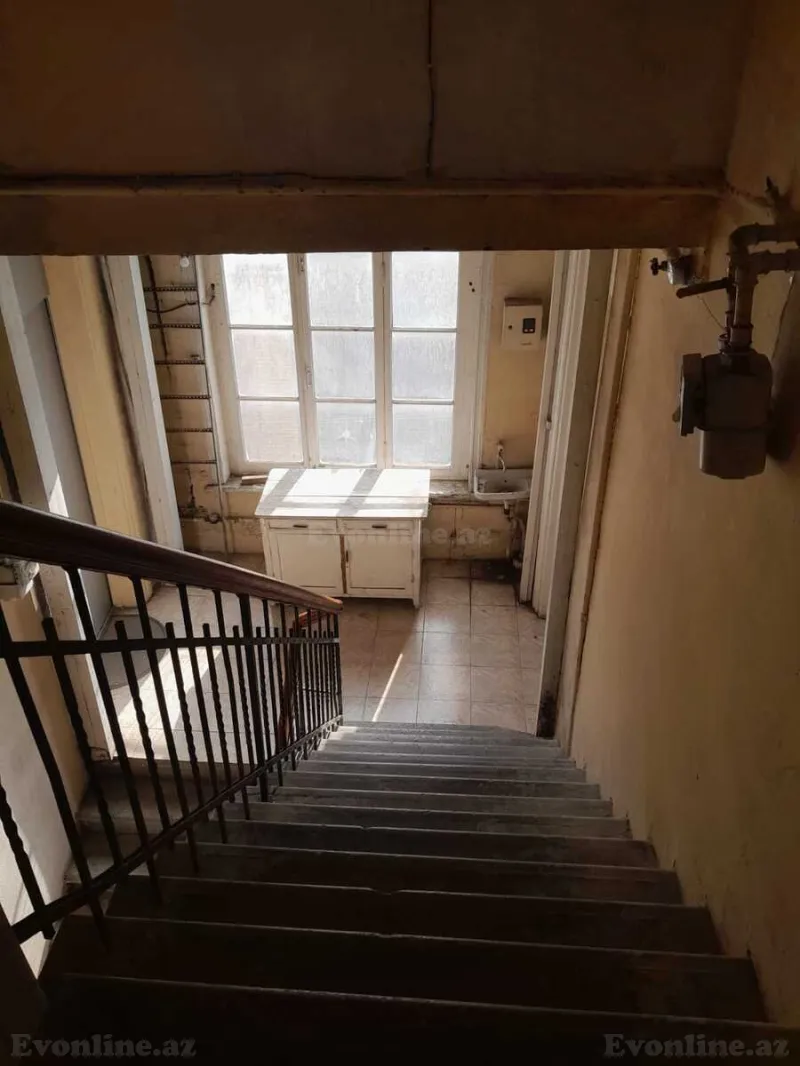 Kirayə verilir 2 otaqlı Mənzil Köhnə tikili 75 m² Sahil m. - şəkil 13