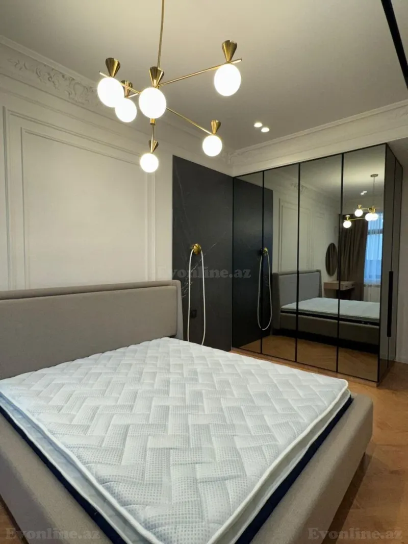 Satılır 3 otaqlı Mənzil Yeni tikili 108 m² 28 May m. - şəkil 4