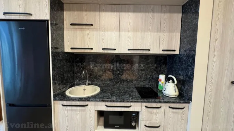 Kirayə verilir 1 otaqlı Mənzil Yeni tikili 45 m² Sabunçu r. - şəkil 4