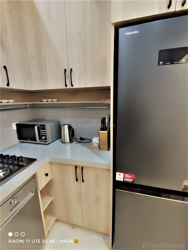 Kirayə verilir 2 otaqlı Mənzil Yeni tikili 80 m² Nizami m. - şəkil 12