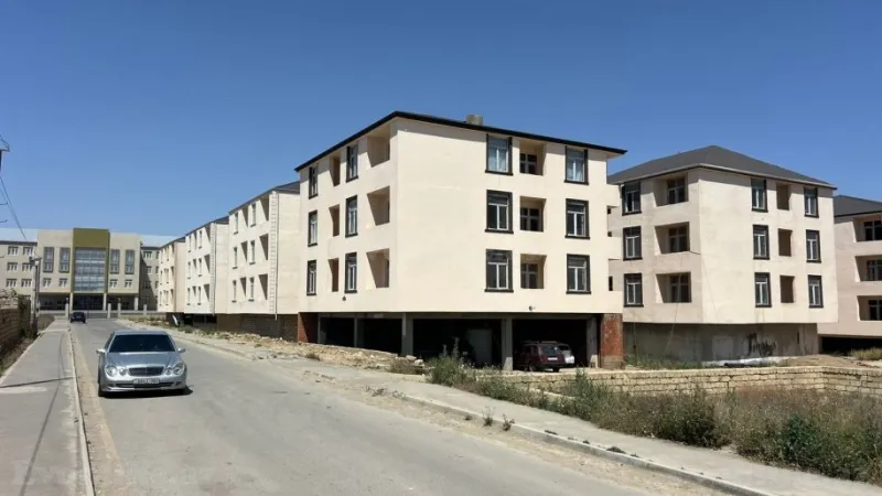 Satılır 2 otaqlı Mənzil Yeni tikili 70 m² Binəqədi