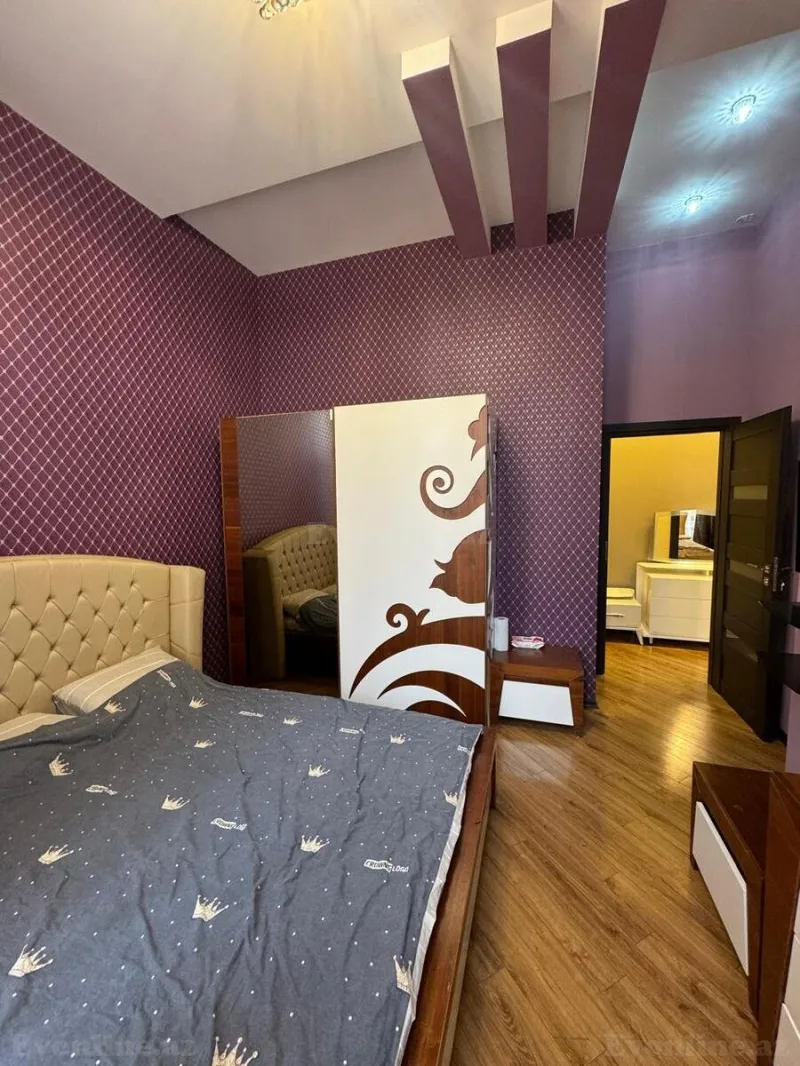 Kirayə verilir 3 otaqlı Mənzil Köhnə tikili 120 m² Sahil m. - şəkil 6