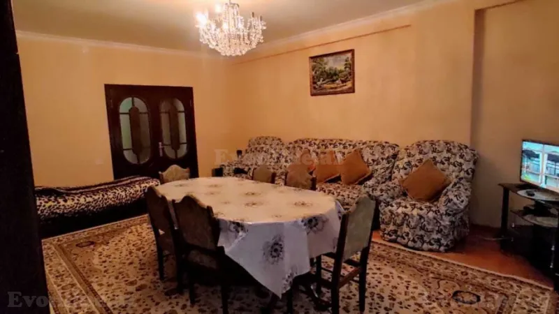 Kirayə verilir 2 otaqlı Mənzil Yeni tikili 95 m² Yasamal