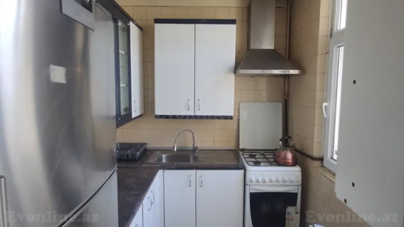 Kirayə verilir 3 otaqlı Mənzil Köhnə tikili 70 m² Memar Əcəmi m. - şəkil 10