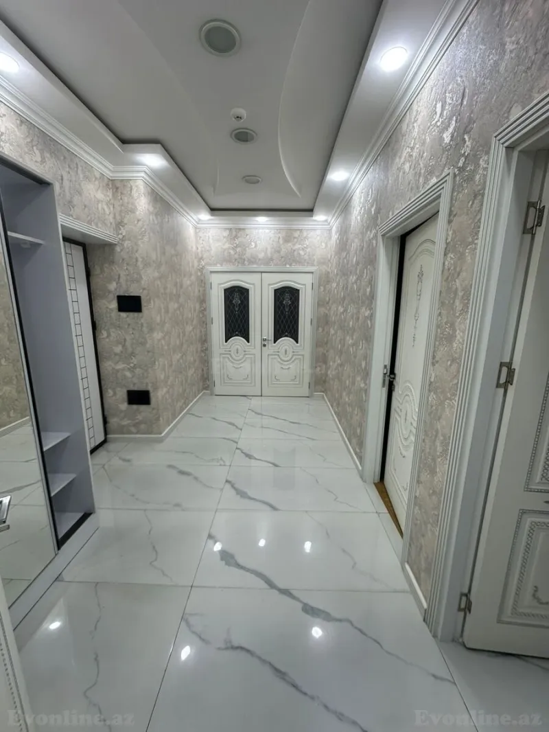 Satılır 2 otaqlı Mənzil Yeni tikili 100 m² 8 Noyabr m. - şəkil 7