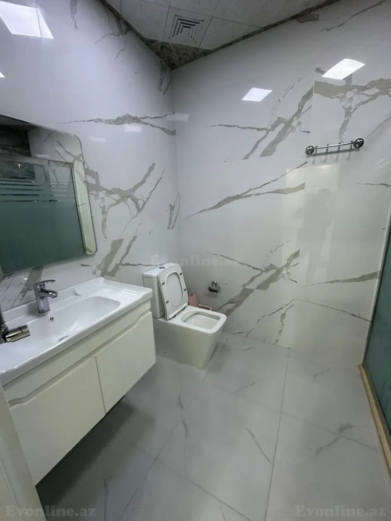 Satılır 2 otaqlı Mənzil Yeni tikili 100 m² 8 Noyabr m. - şəkil 10