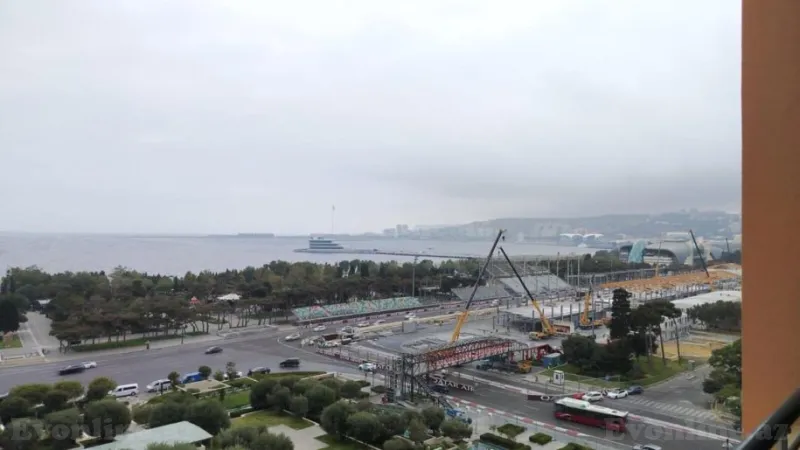 Kirayə verilir 4 otaqlı Mənzil Yeni tikili 220 m² 28 May m. - şəkil 4