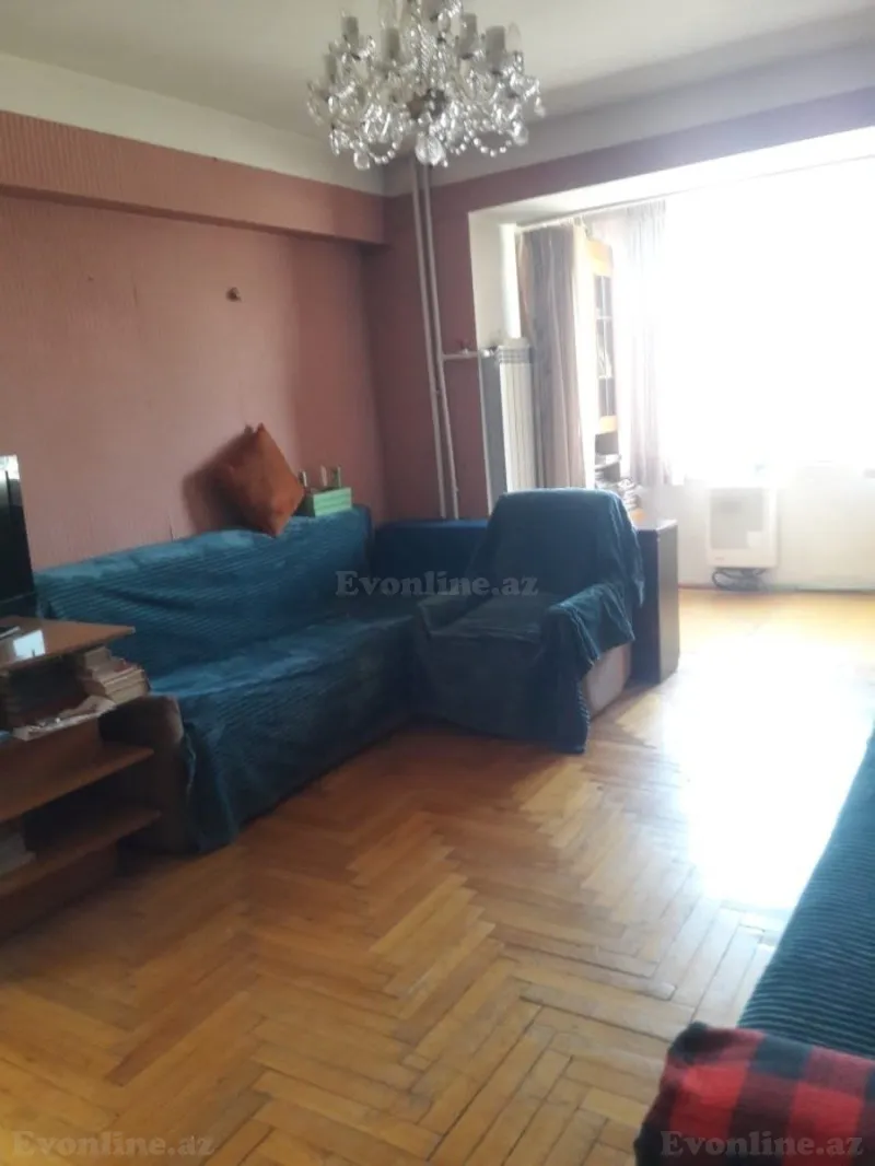 Satılır 3 otaqlı Mənzil Köhnə tikili 81 m² Nəriman Nərimanov m.