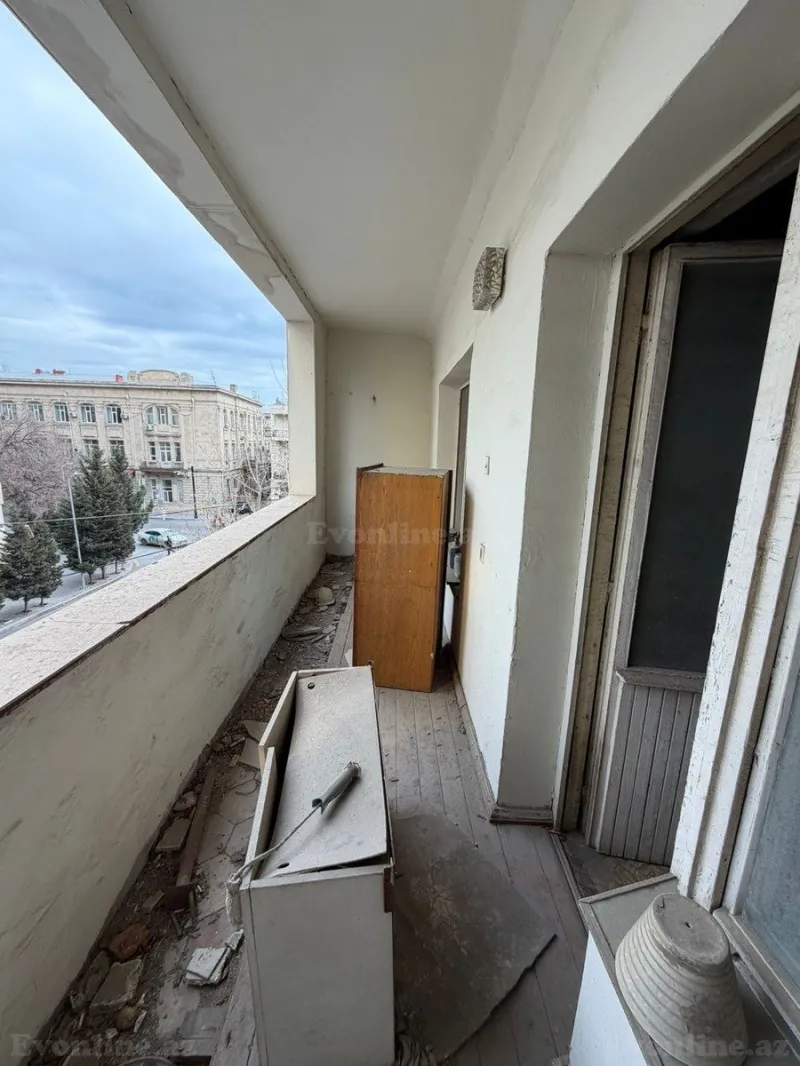 Satılır 3 otaqlı Mənzil Köhnə tikili 70 m² 28 May m. - şəkil 9
