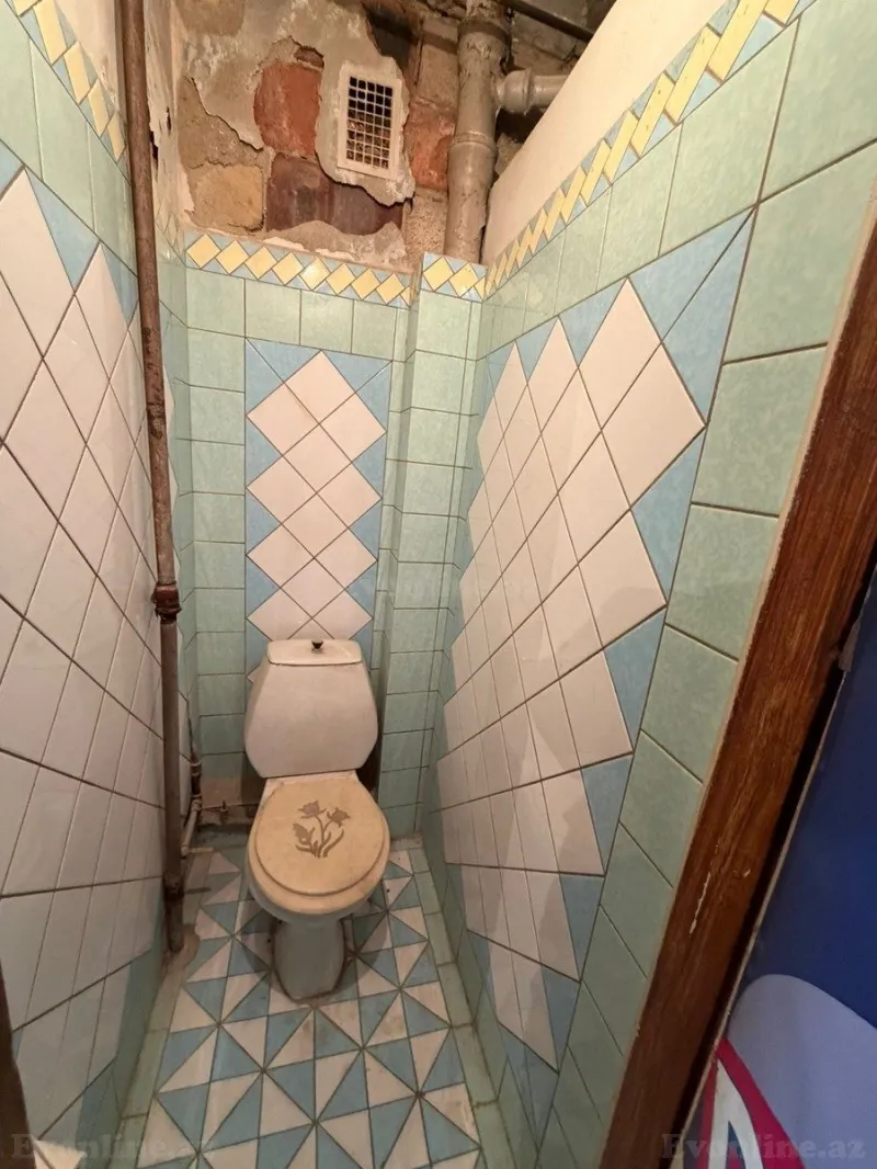 Satılır 3 otaqlı Mənzil Köhnə tikili 70 m² 28 May m. - şəkil 12