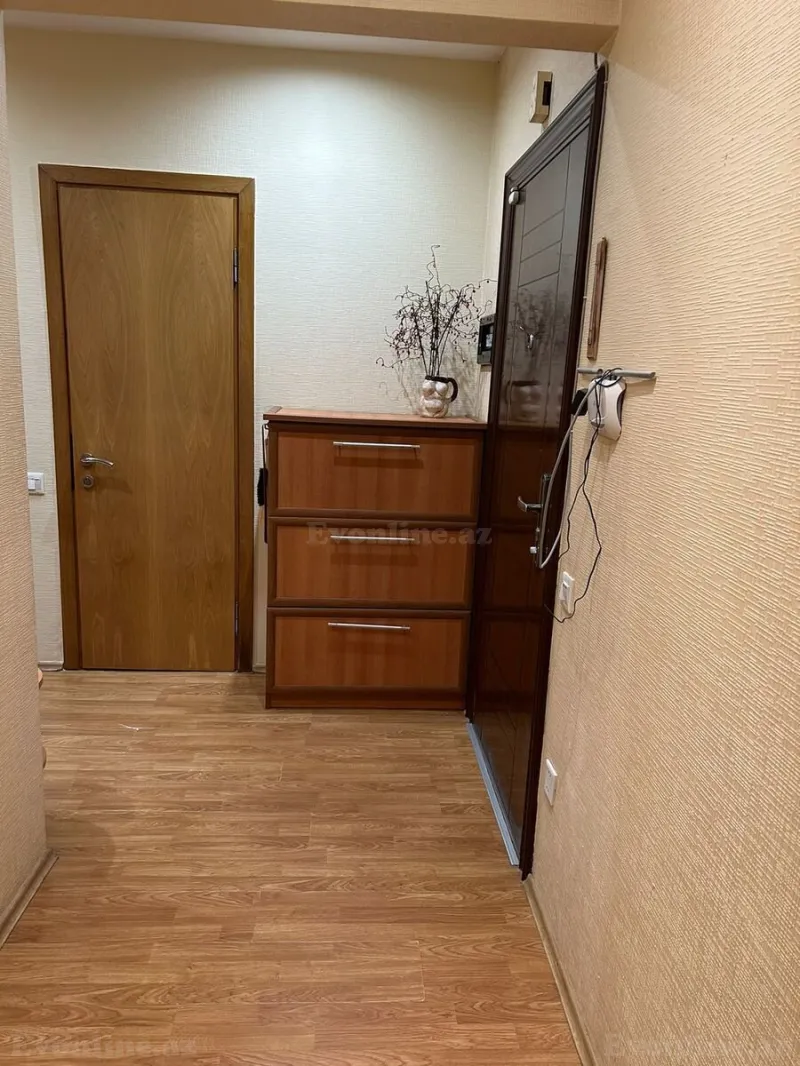 Kirayə verilir 2 otaqlı Mənzil Köhnə tikili 70 m² Nizami m. - şəkil 9