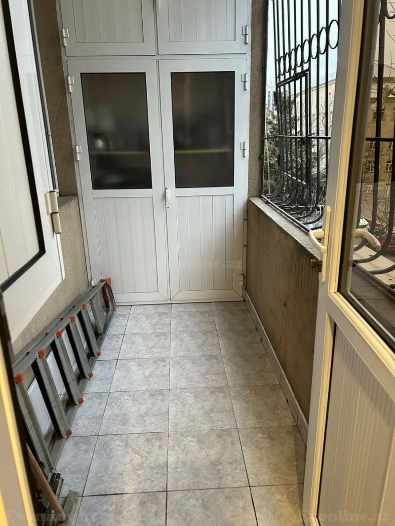 Kirayə verilir 2 otaqlı Mənzil Köhnə tikili 70 m² Nizami m. - şəkil 11