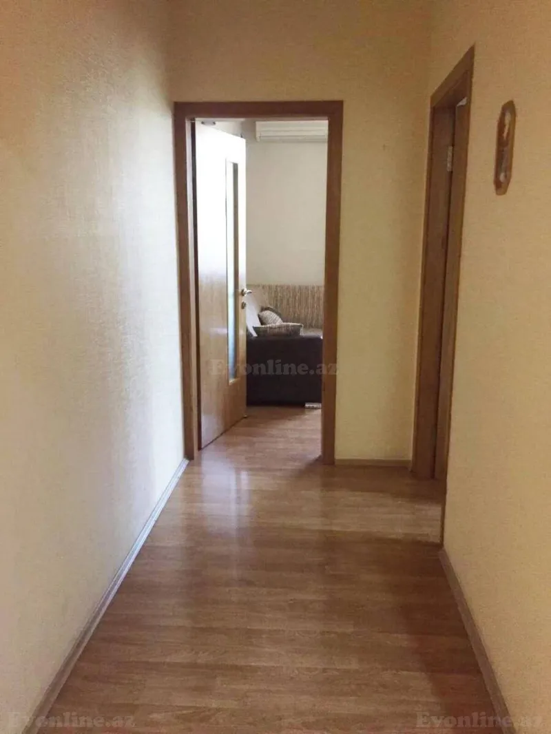 Kirayə verilir 2 otaqlı Mənzil Köhnə tikili 70 m² Nizami m. - şəkil 19