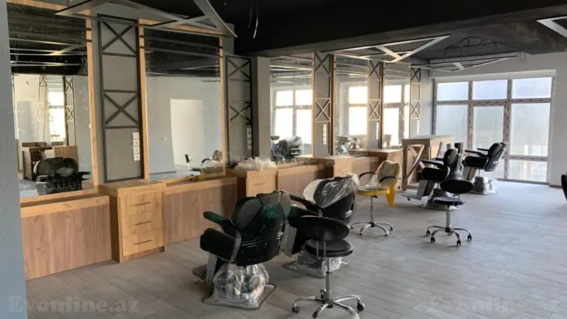 Kirayə verilir Ofis 160 m² Xətai m.