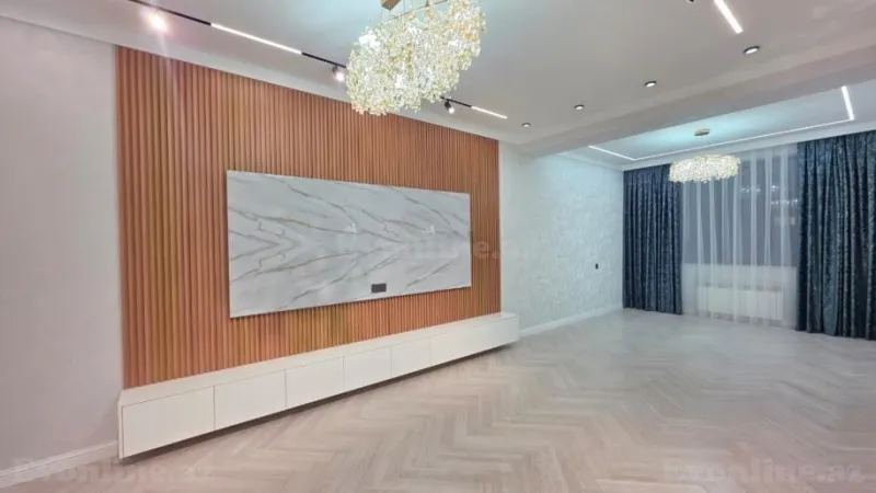 Satılır 4 otaqlı Mənzil Yeni tikili 162 m² Xətai m.