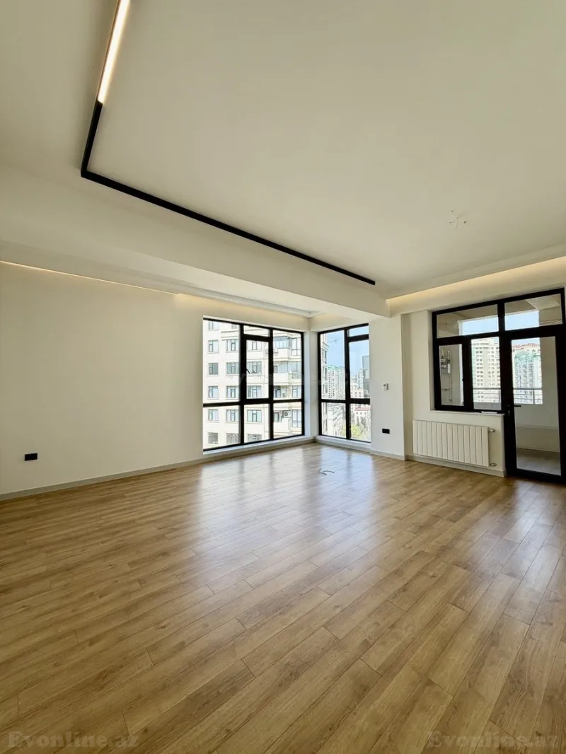 Satılır 3 otaqlı Mənzil Yeni tikili 146 m² Gənclik m. - şəkil 2
