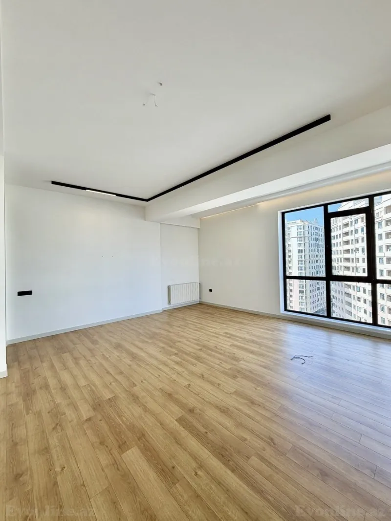 Satılır 3 otaqlı Mənzil Yeni tikili 146 m² Gənclik m. - şəkil 17