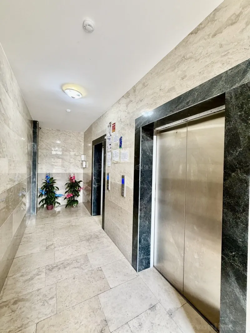 Satılır 3 otaqlı Mənzil Yeni tikili 146 m² Gənclik m. - şəkil 23