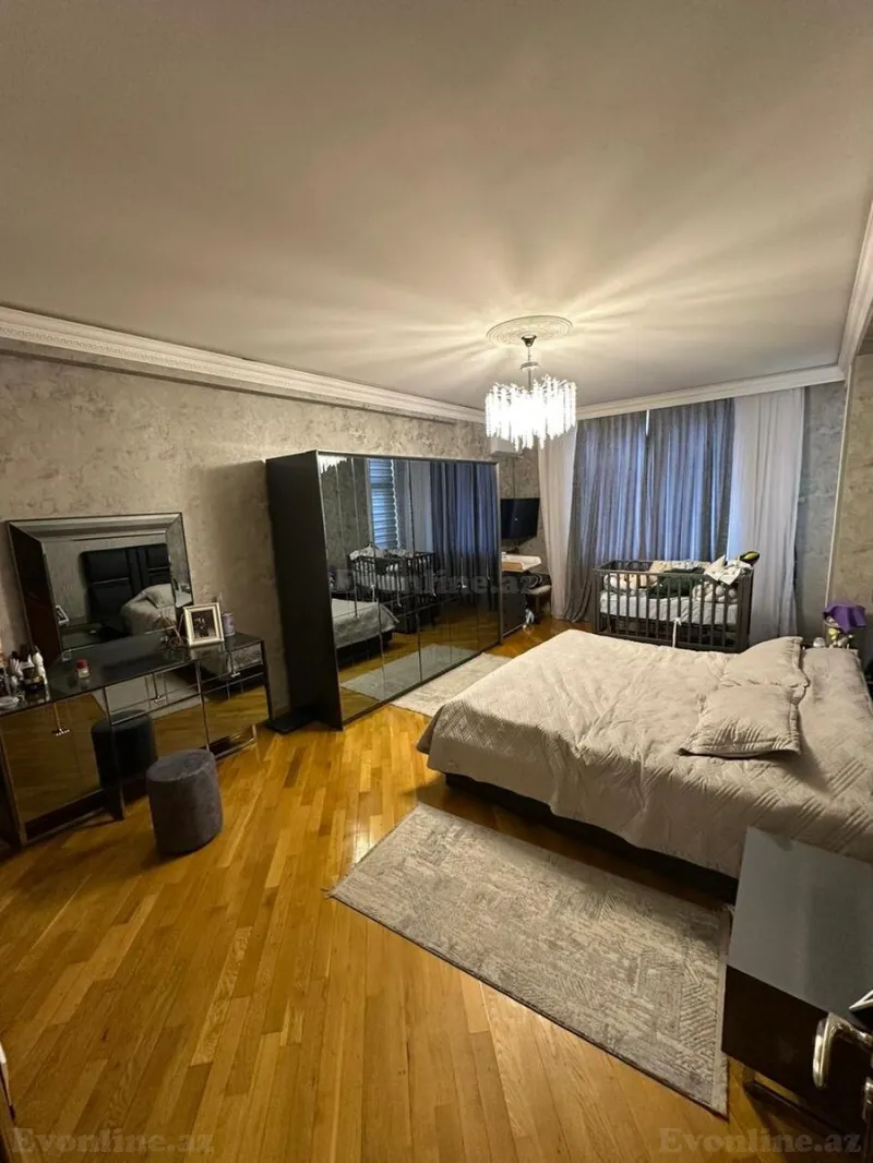 Satılır 4 otaqlı Mənzil Yeni tikili 172 m² 8 Noyabr m. - şəkil 5