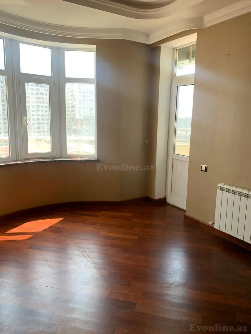 Satılır 3 otaqlı Mənzil Yeni tikili 130 m² Həzi Aslanov m. - şəkil 13