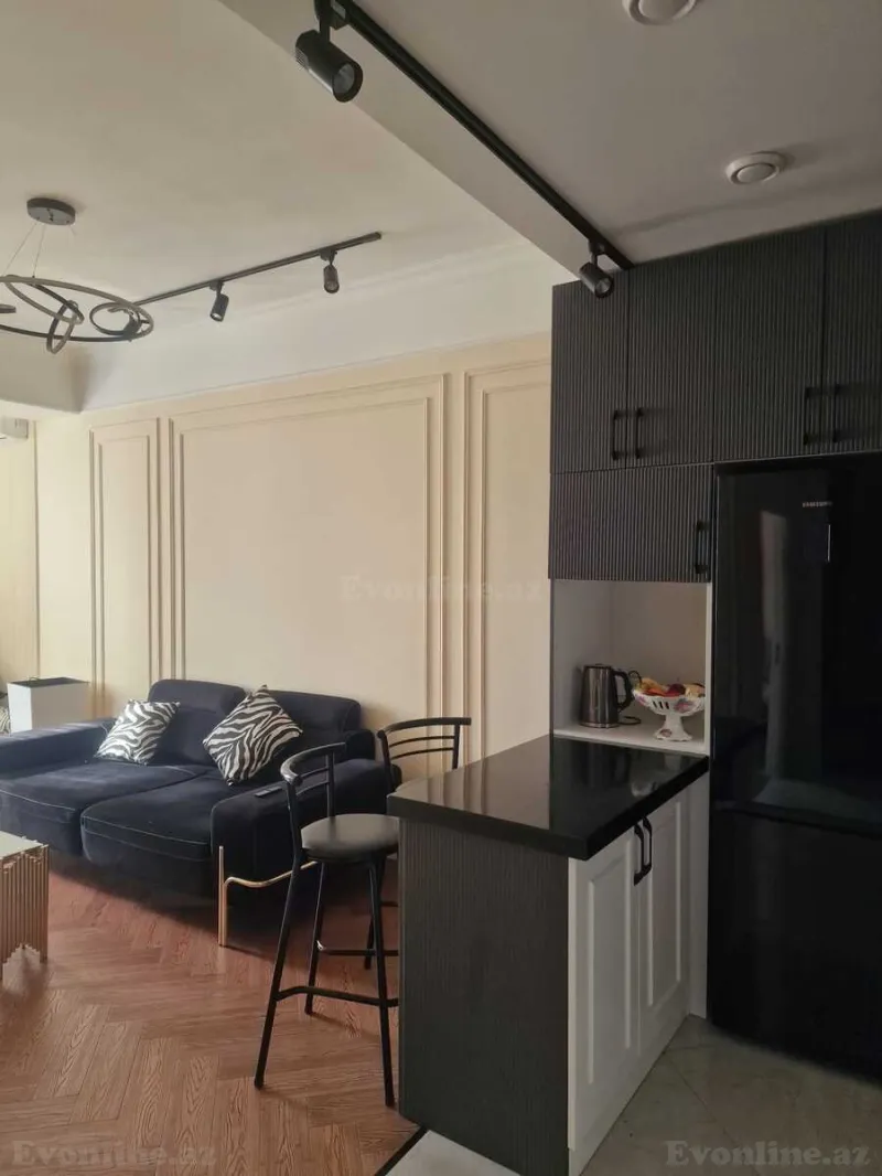 Kirayə verilir 3 otaqlı Mənzil Yeni tikili 93 m² Nəsimi r. - şəkil 3