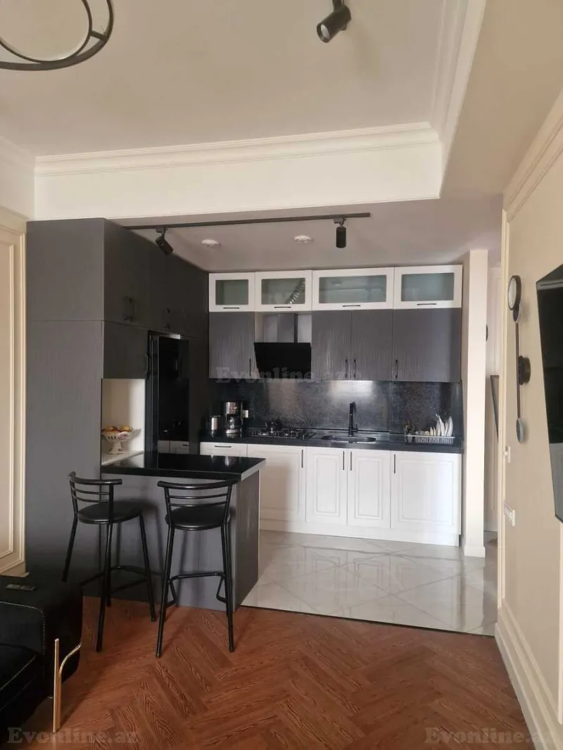 Kirayə verilir 3 otaqlı Mənzil Yeni tikili 93 m² Nəsimi r. - şəkil 4