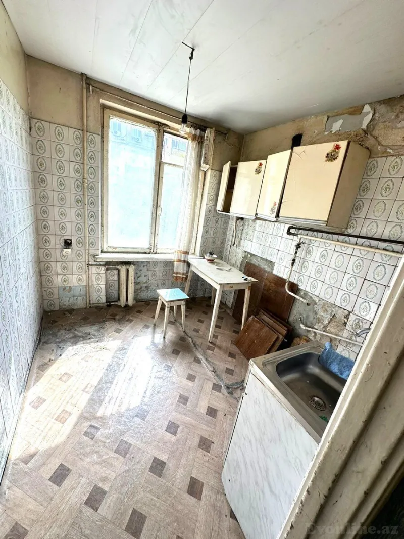 Satılır 3 otaqlı Mənzil Köhnə tikili 75 m² Binəqədi r. - şəkil 6