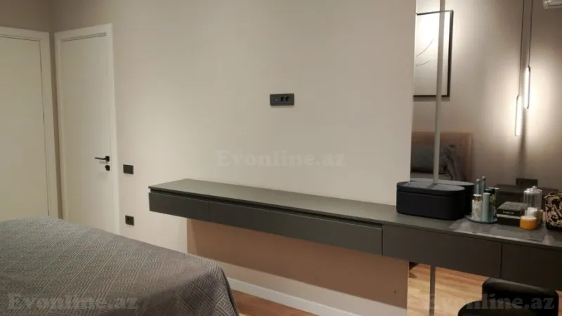 Satılır 3 otaqlı Mənzil Yeni tikili 117 m² 28 May m. - şəkil 13