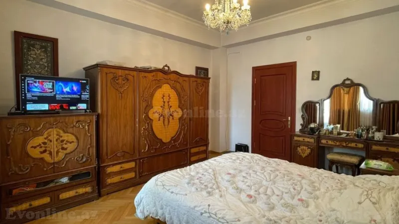 Satılır 4 otaqlı Mənzil Yeni tikili 140 m² Nərimanov r. - şəkil 3