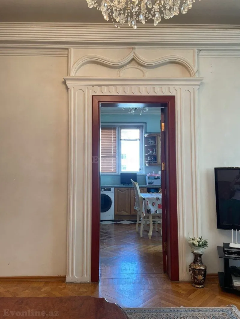 Satılır 4 otaqlı Mənzil Yeni tikili 140 m² Nərimanov r. - şəkil 9