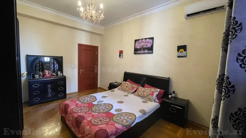 Satılır 4 otaqlı Mənzil Yeni tikili 140 m² Nərimanov r. - şəkil 18