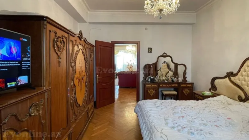 Satılır 4 otaqlı Mənzil Yeni tikili 140 m² Nərimanov r. - şəkil 19