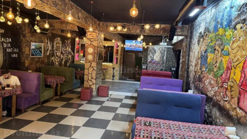 Kirayə verilir Obyekt 220 m² Əhmədli