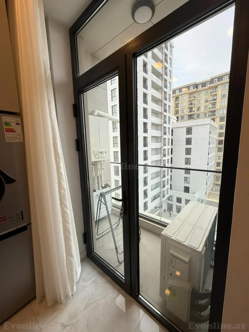 Kirayə verilir 2 otaqlı Mənzil Yeni tikili 77 m² Nərimanov r. - şəkil 10