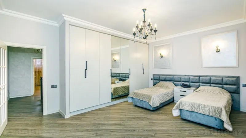 Satılır 7 otaqlı Mənzil Yeni tikili 210 m² Bayıl - şəkil 16