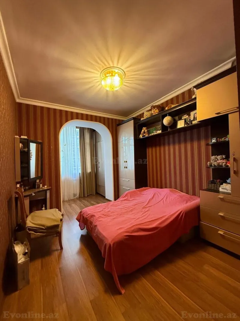 Kirayə verilir 3 otaqlı Mənzil Köhnə tikili 92 m² Nərimanov r. - şəkil 8