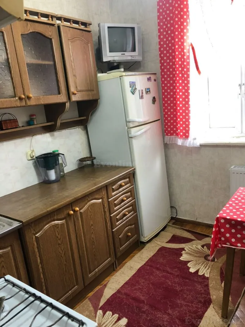 Kirayə verilir 2 otaqlı Mənzil Köhnə tikili 55 m² Qara Qarayev m. - şəkil 6