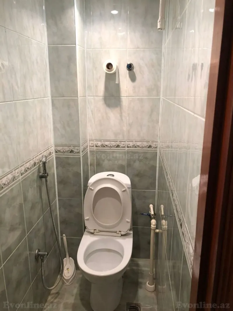 Kirayə verilir 2 otaqlı Mənzil Köhnə tikili 55 m² Qara Qarayev m. - şəkil 10