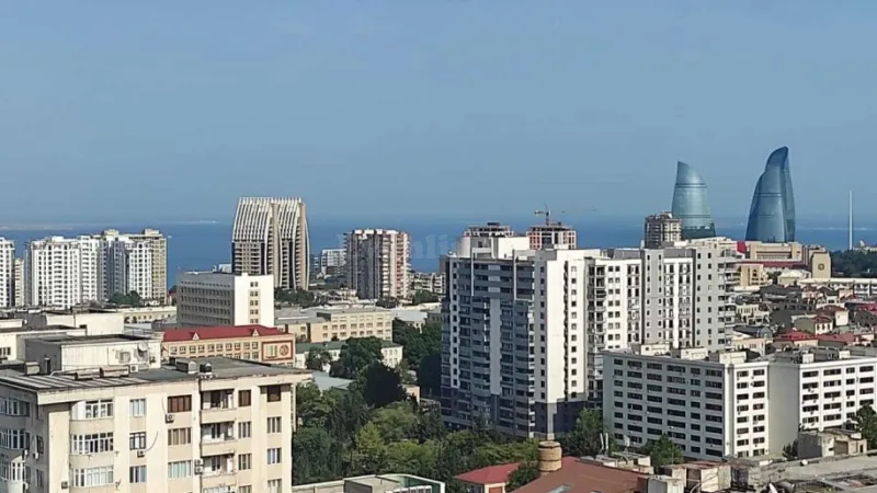 Satılır 4 otaqlı Mənzil Yeni tikili 200 m² Elmlər Akademiyası m. - şəkil 24