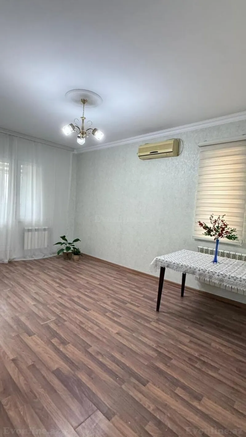 Satılır 2 otaqlı Mənzil Köhnə tikili 45 m² Suraxanı r. - şəkil 4