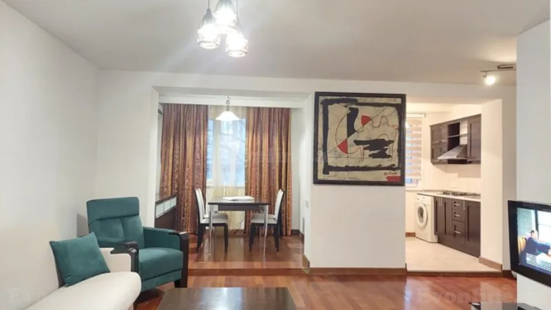 Kirayə verilir 2 otaqlı Mənzil Köhnə tikili 60 m² İçərişəhər m.