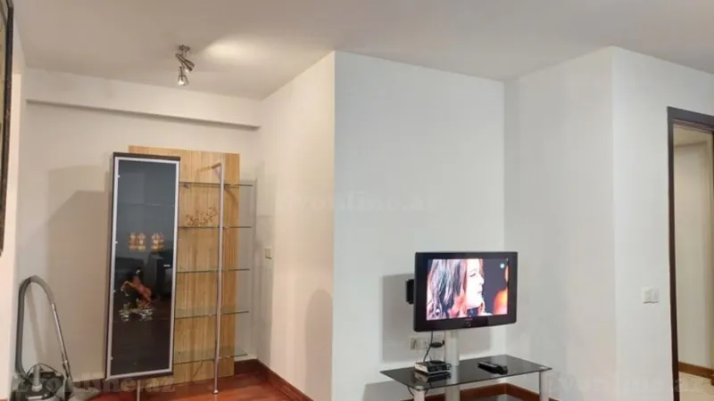 Kirayə verilir 2 otaqlı Mənzil Köhnə tikili 60 m² İçərişəhər m. - şəkil 4